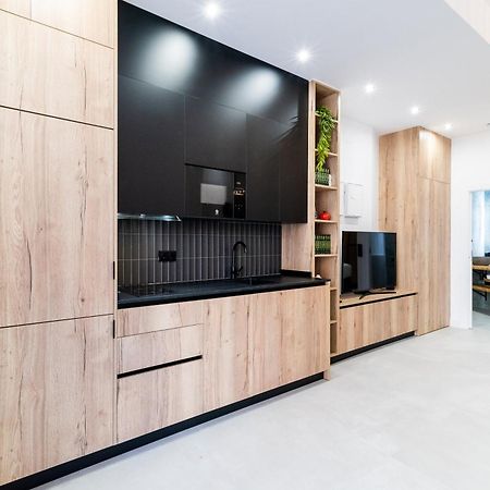 Albahaca Haven Luxury Center Apartment Гранада Екстериор снимка