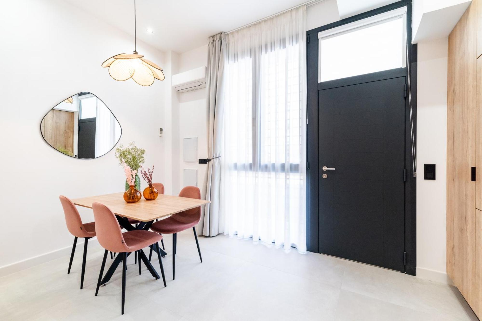Albahaca Haven Luxury Center Apartment Гранада Екстериор снимка