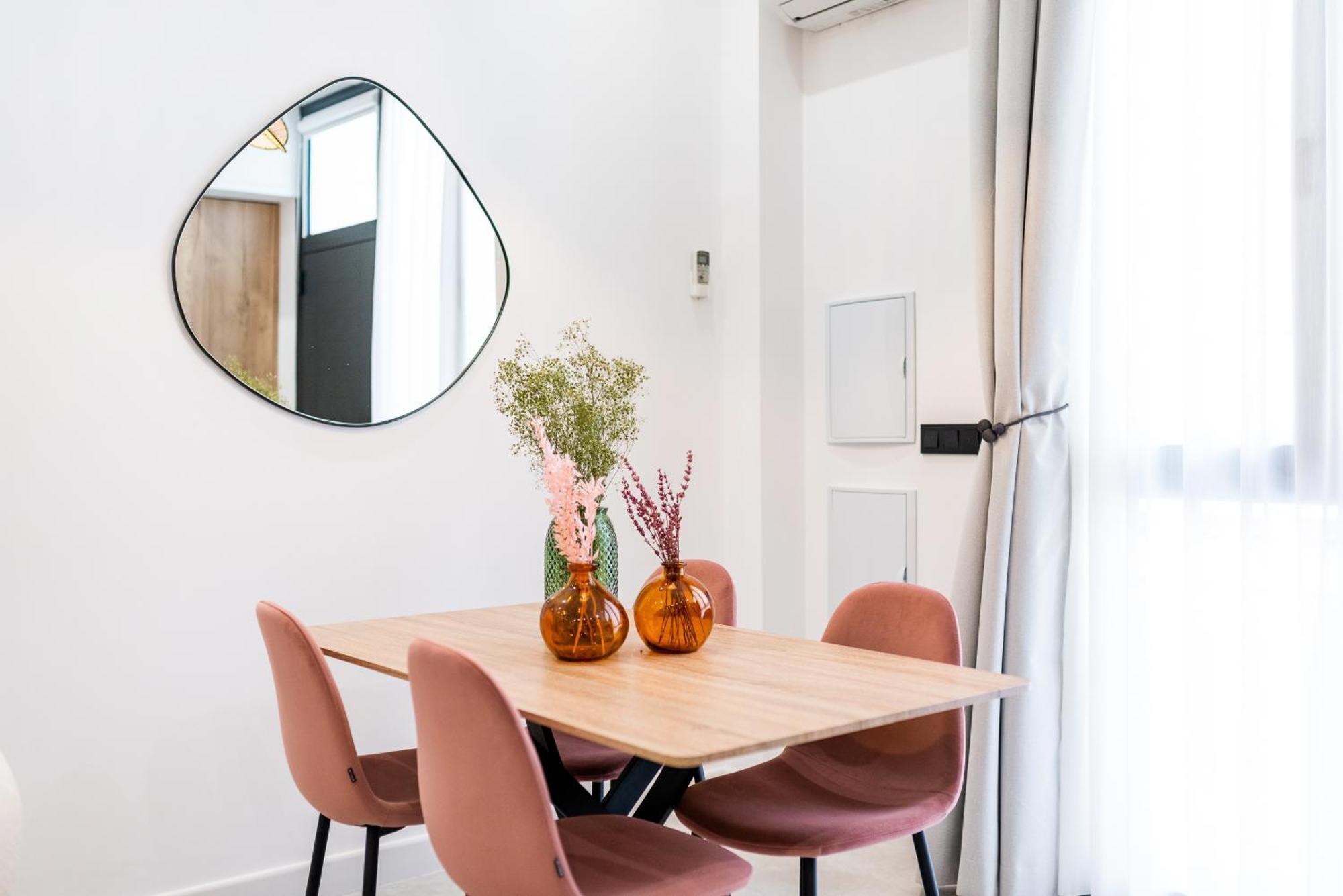 Albahaca Haven Luxury Center Apartment Гранада Екстериор снимка